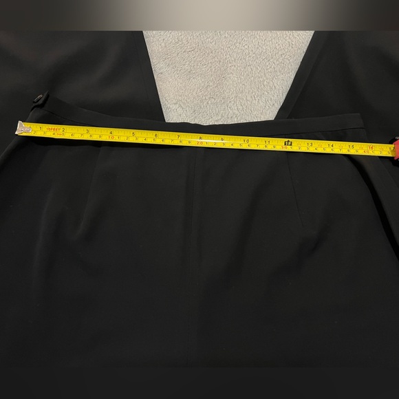 THE ROW Wide Leg Crop Pants - Picture 9 of 11